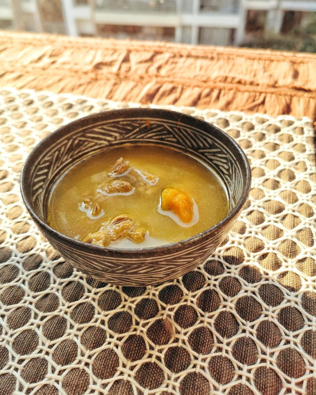 小薇厨房2016做的贝贝南瓜鸭腿汤