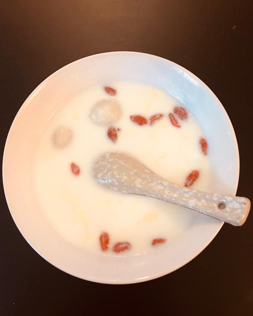 牛奶鸡蛋醪糟