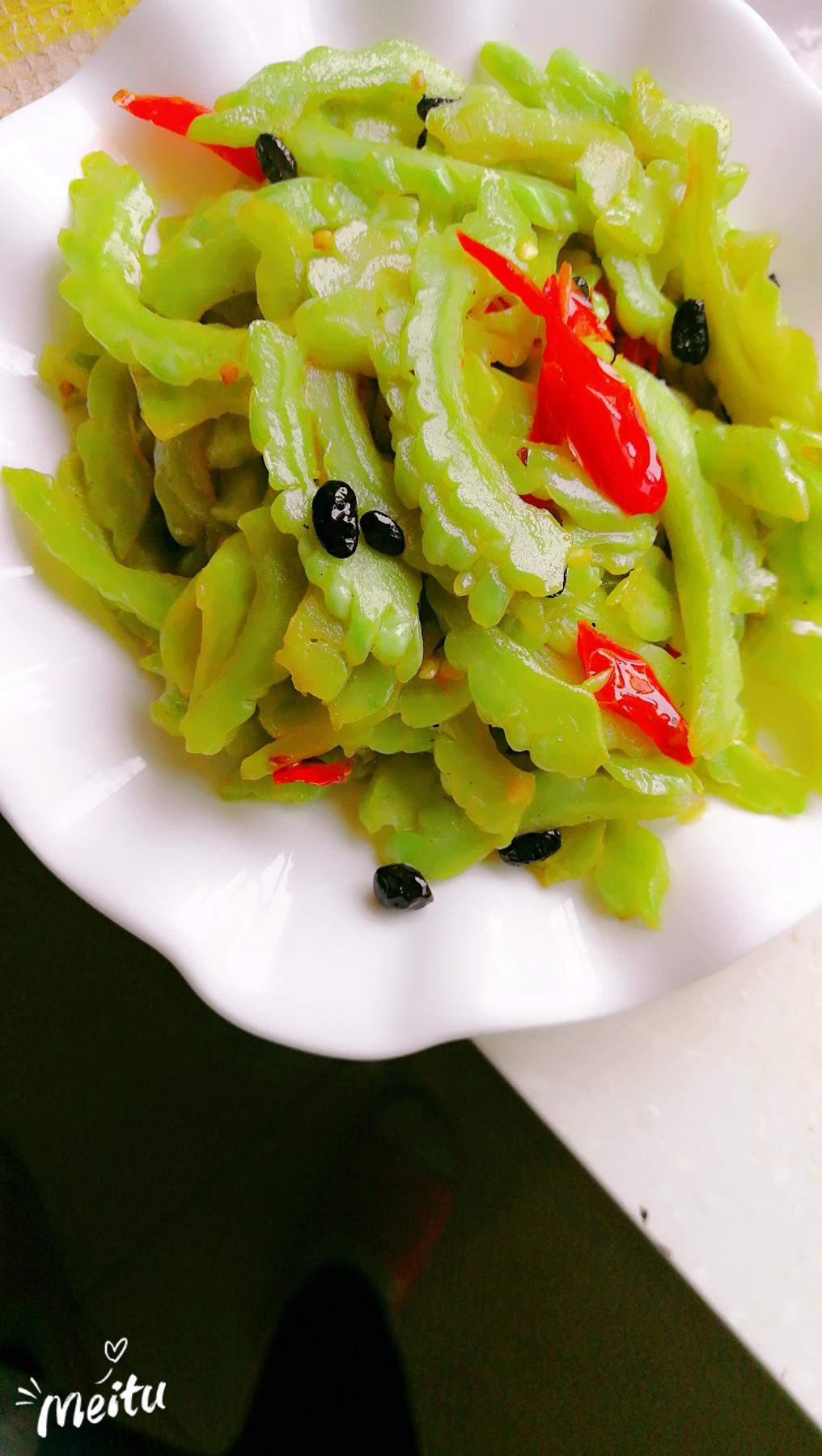 快手下饭苦瓜的做法