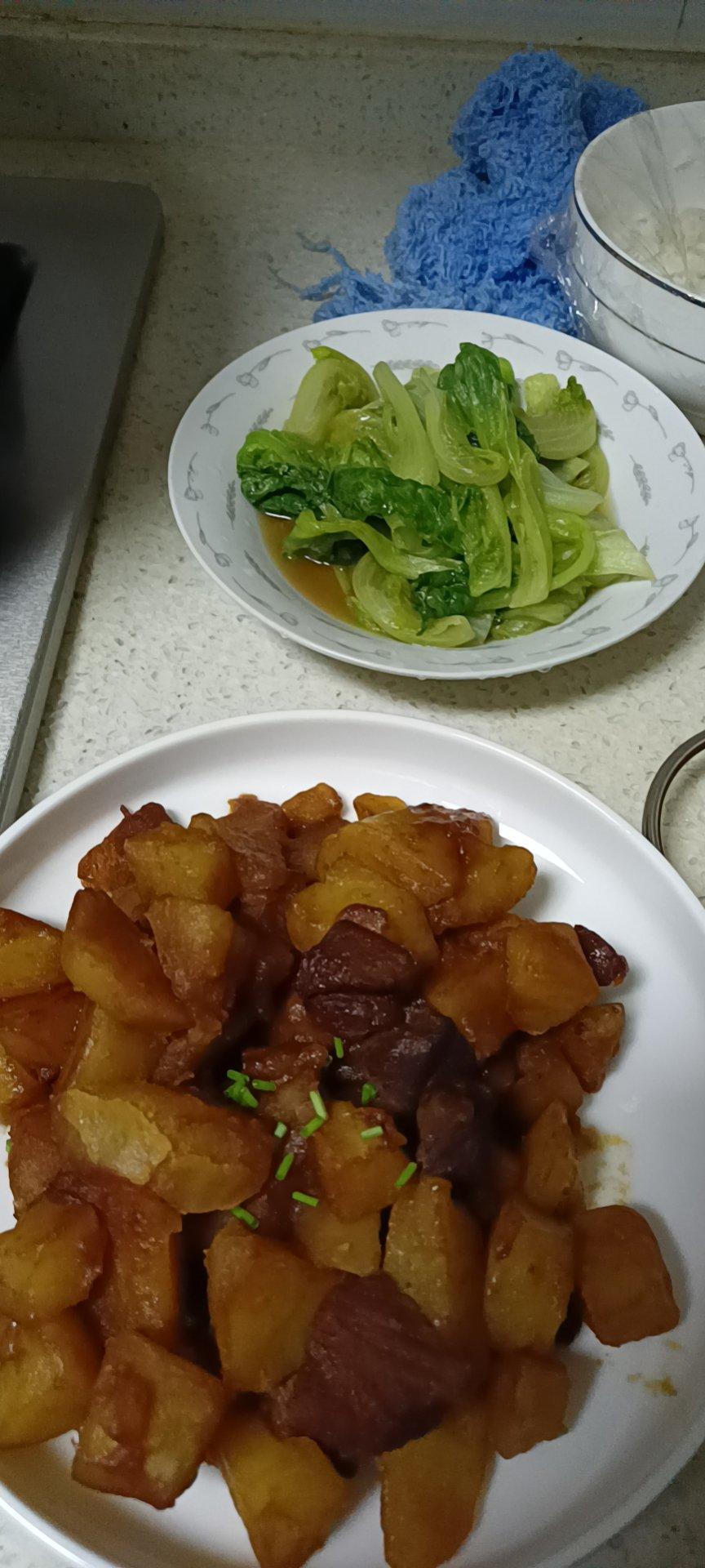 红烧肉炖土豆（丝毫不腻）