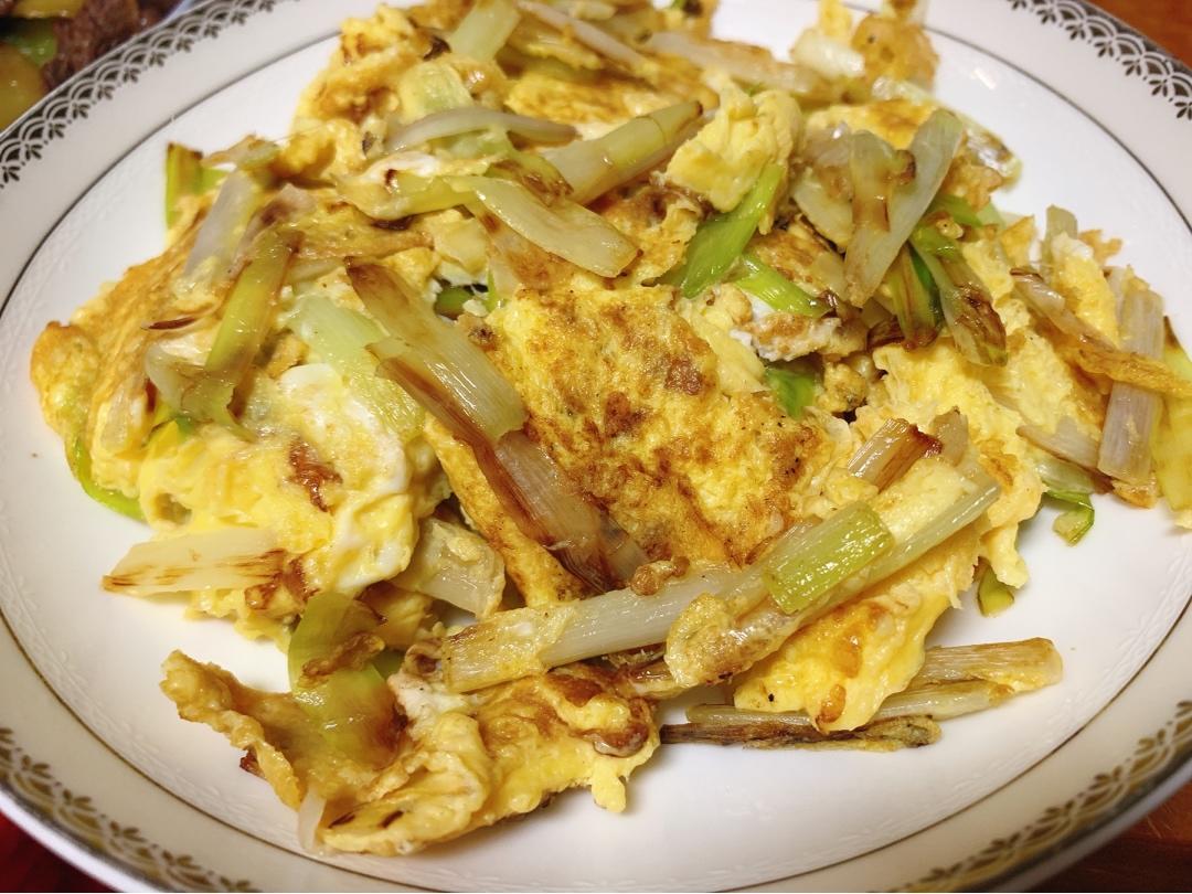 韭黄炒鸡蛋
