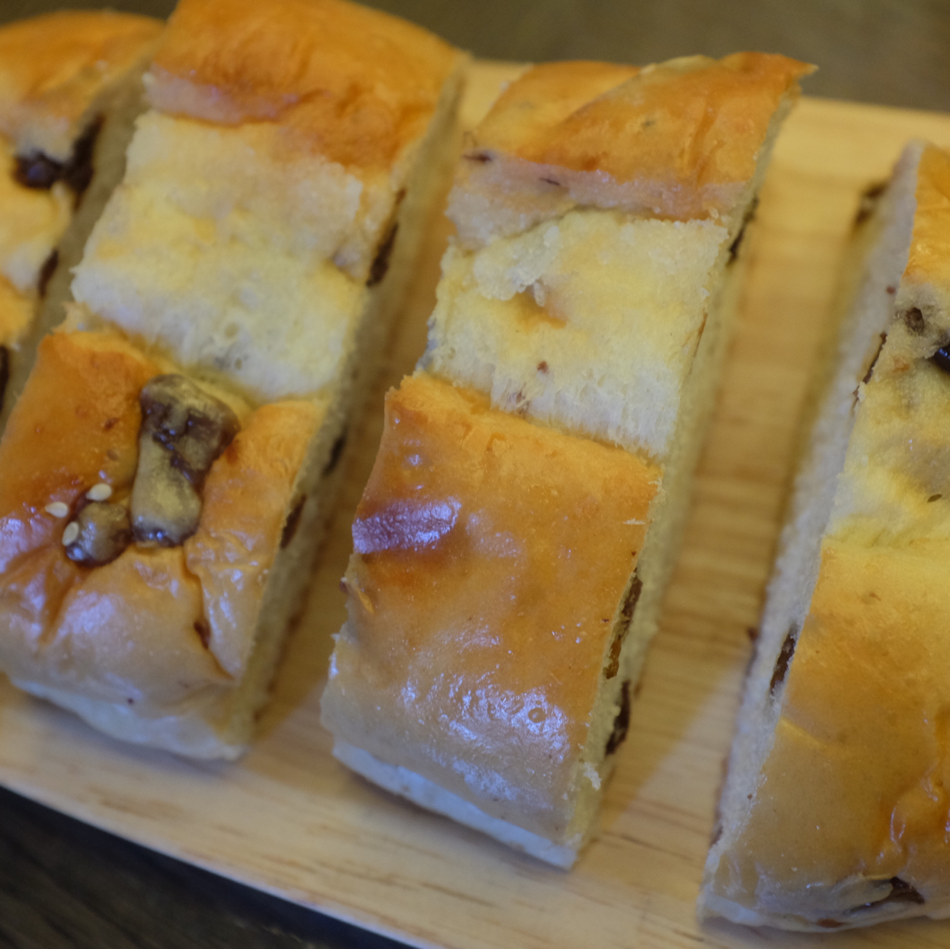 燕麦·核桃·葡萄干软欧包