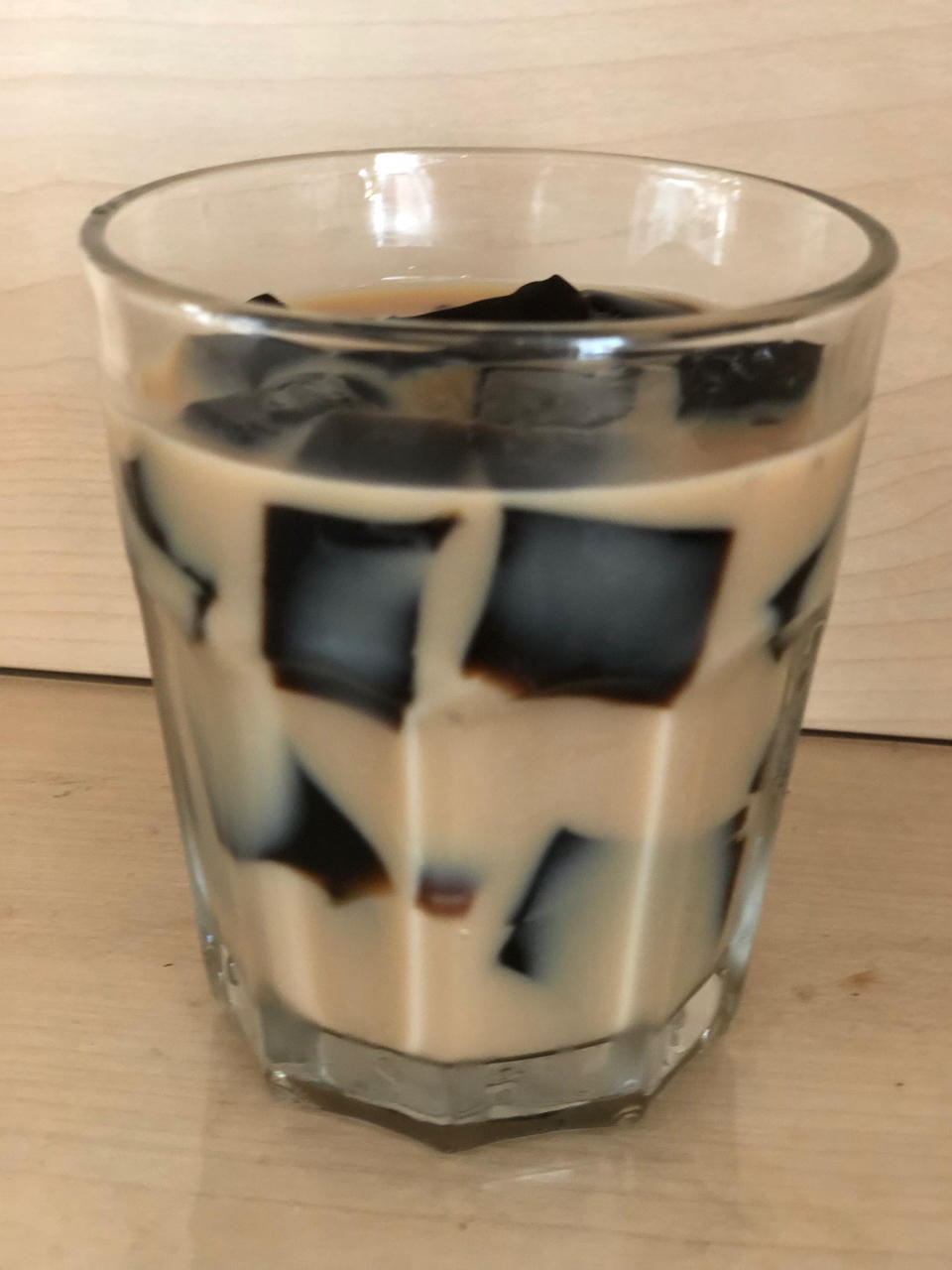 简单好吃黑凉粉😋