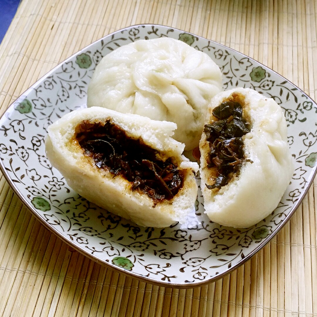三亚小希直发热带水果做的梅干菜肉包无敌包子皮墙裂推荐