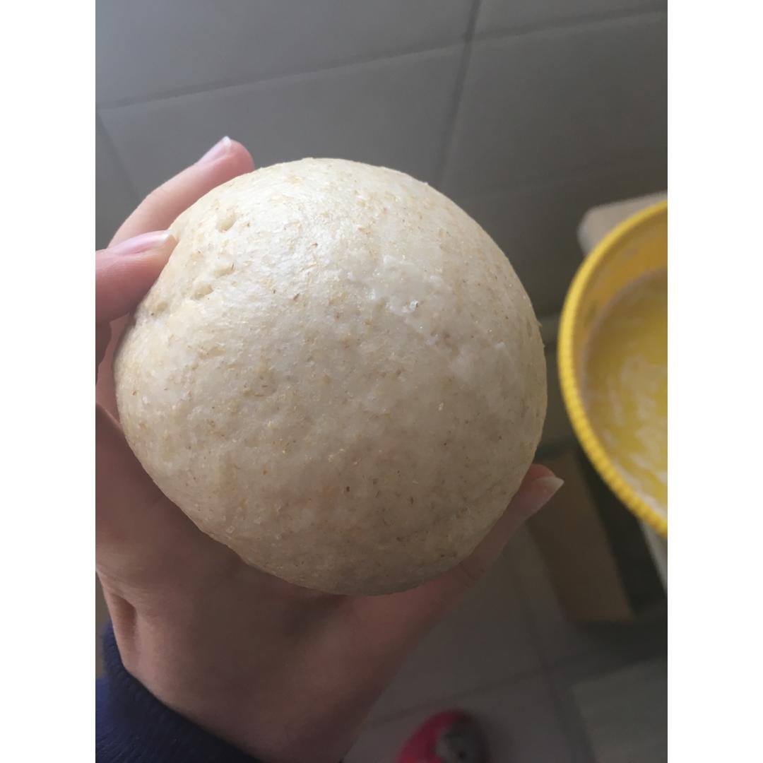全麦馒头