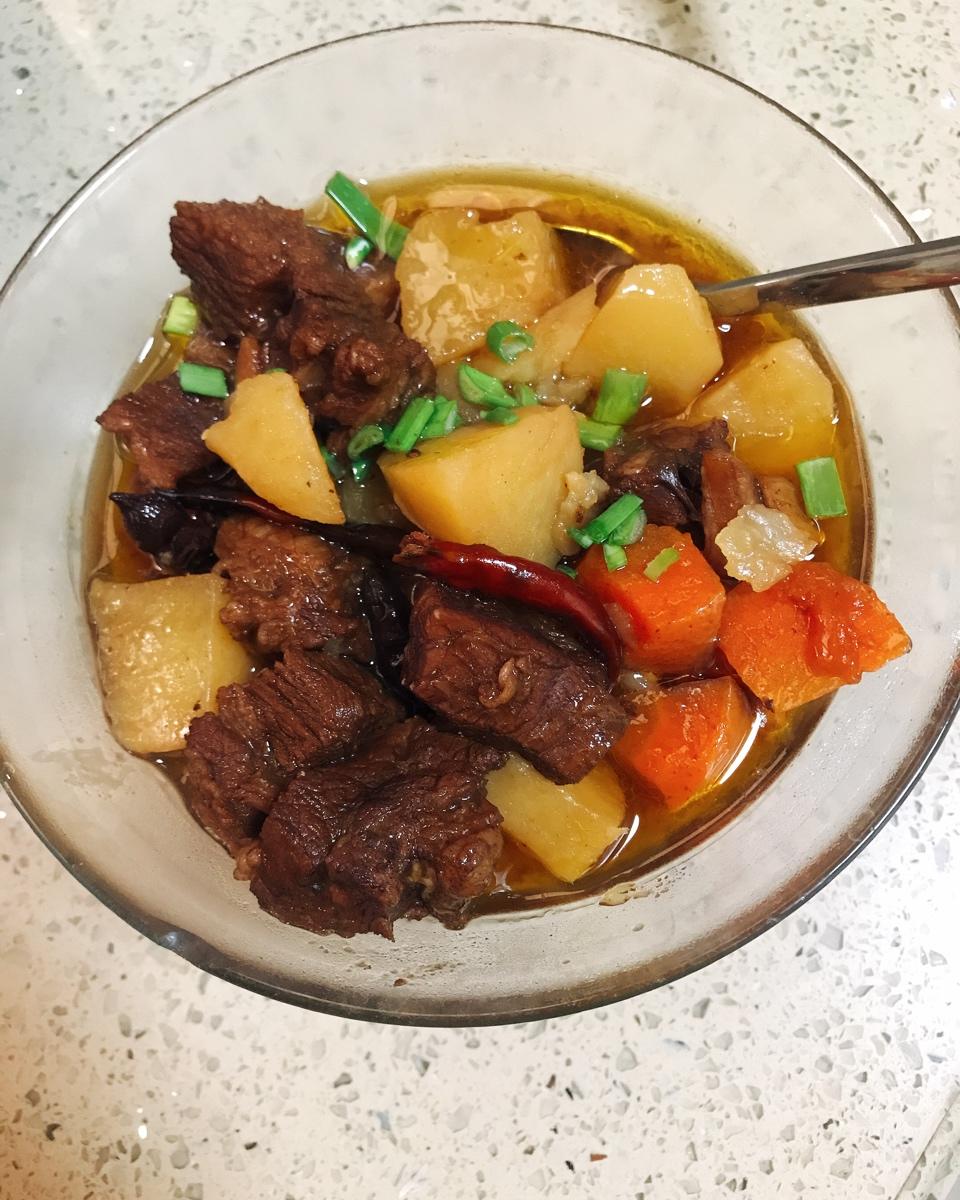 炖牛肉