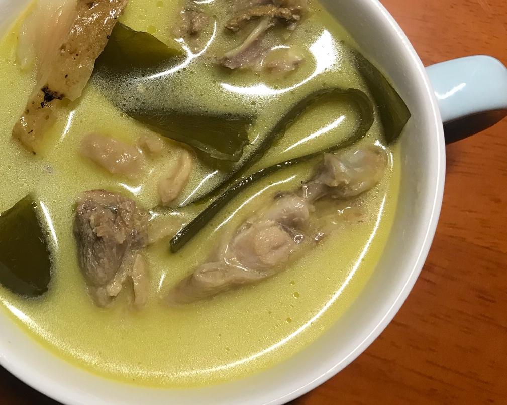 超简单的老母鸡天麻海带汤的做法