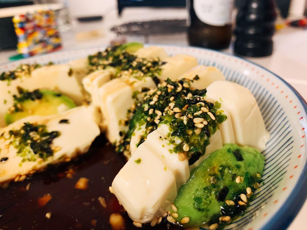 牛油果豆腐沙拉