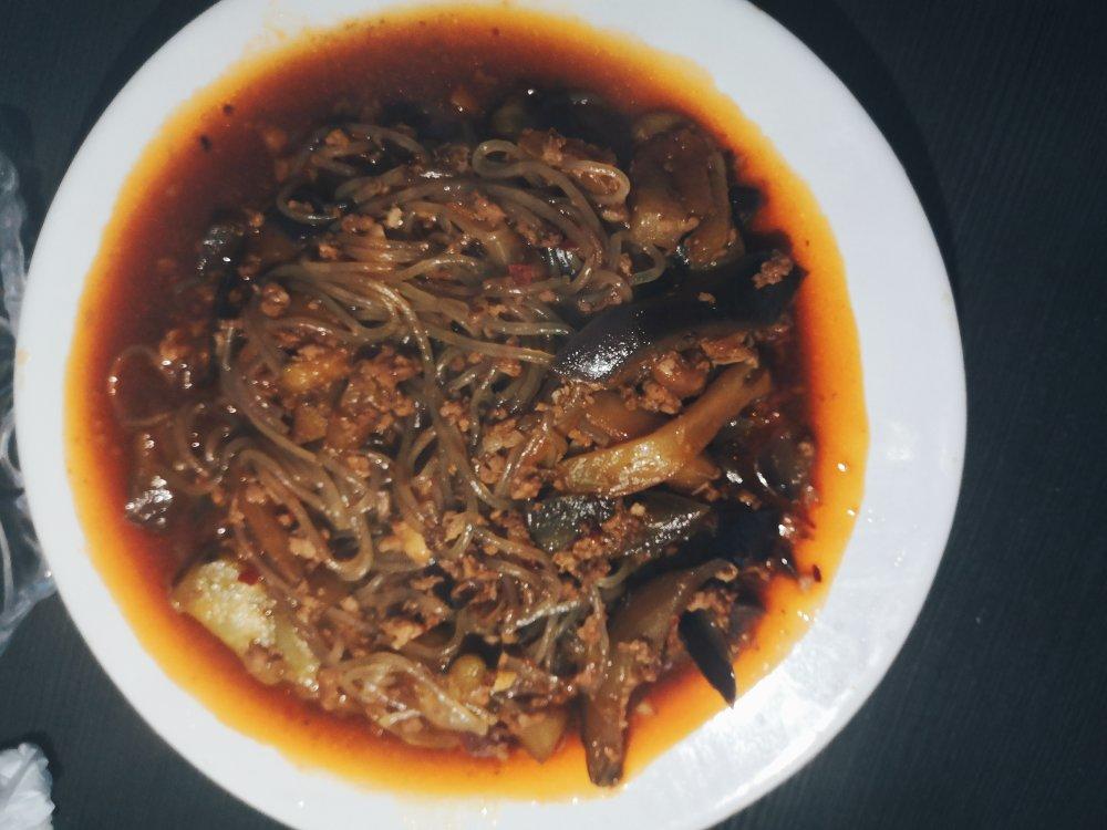 肉末茄子粉丝煲
