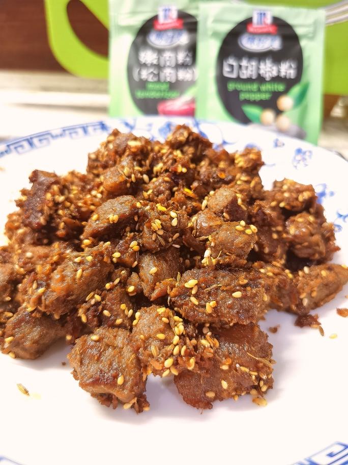 孜然牛肉粒的做法