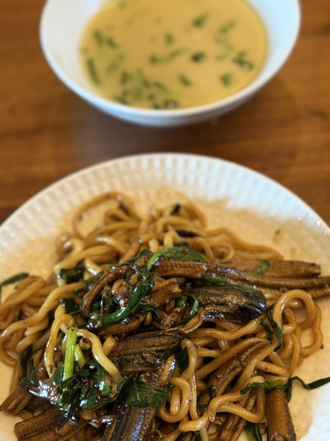 老方复刻菜谱-南京三百碗宝应长鱼面