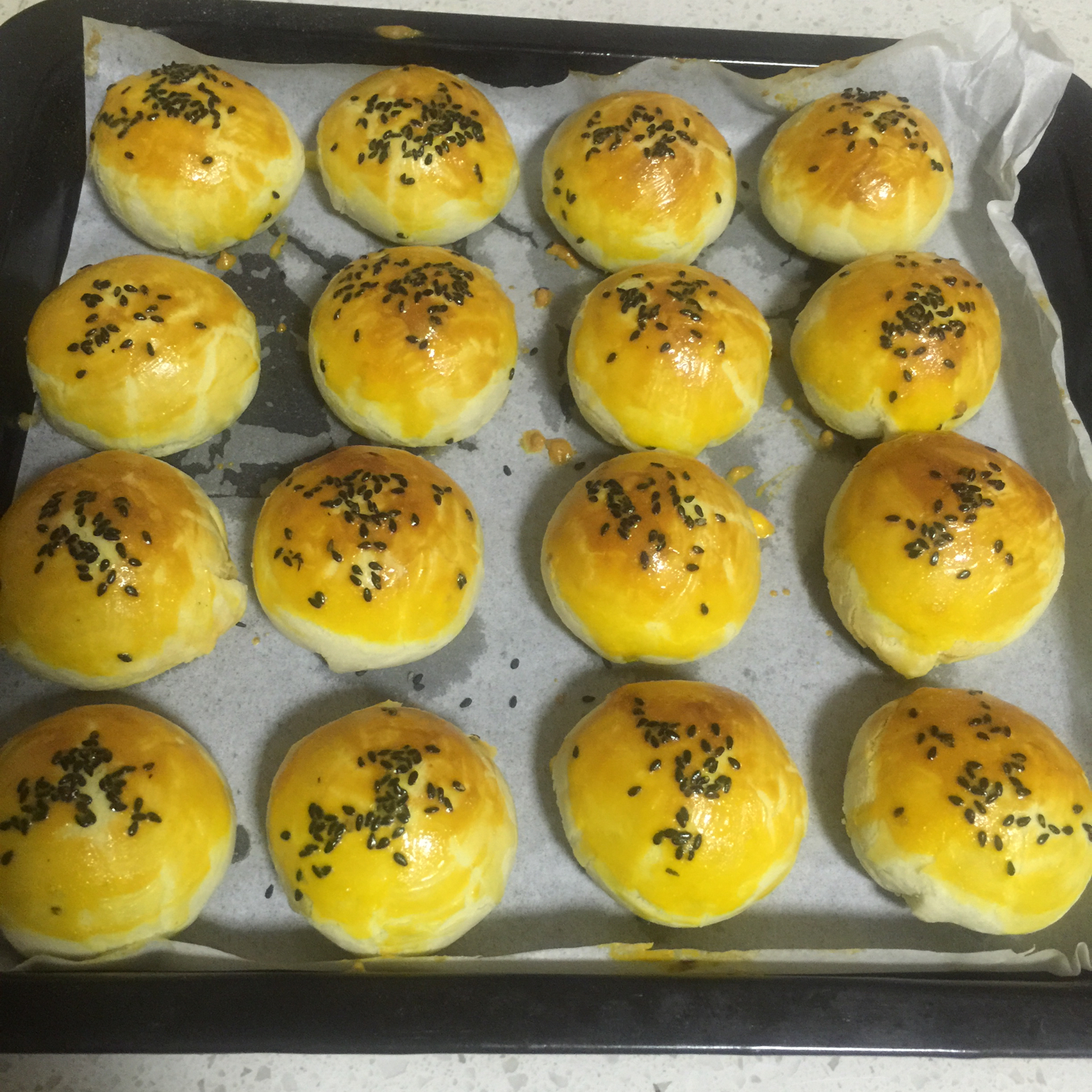 蛋黄酥酥酥（超级奶香黄油版）