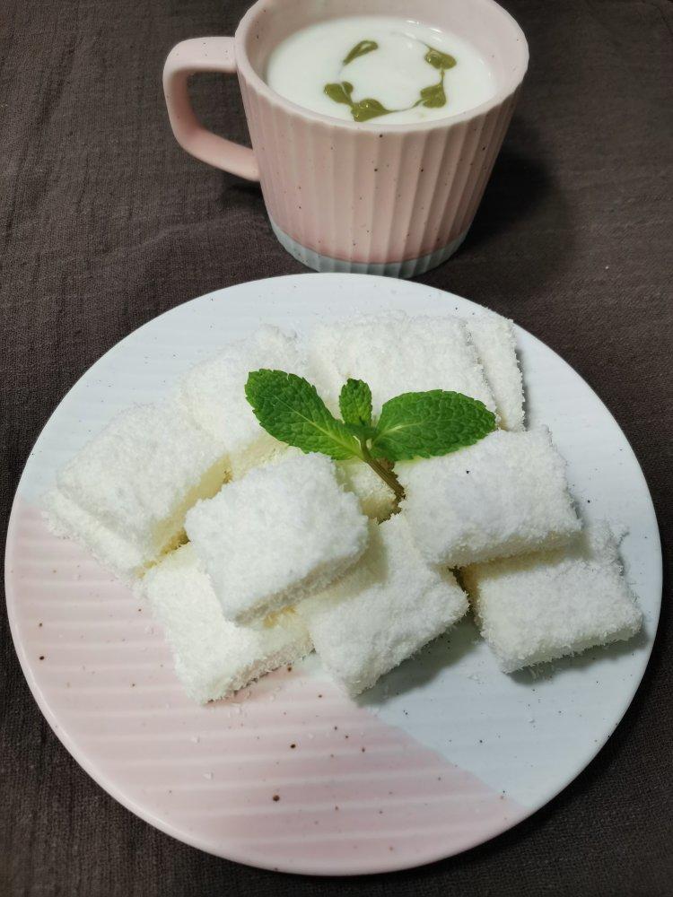 完胜85‘C的牛奶椰蓉小方