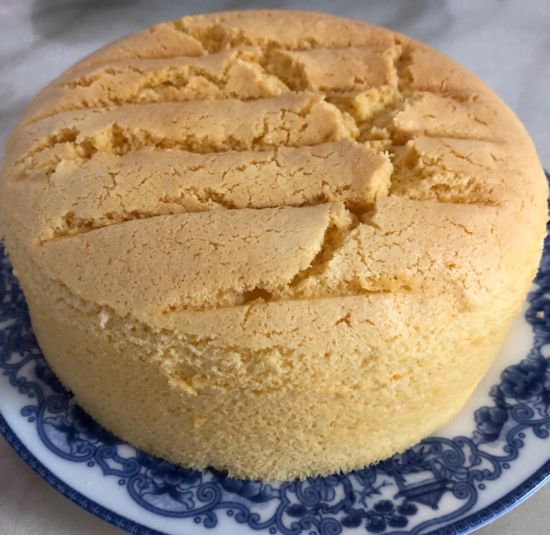 蛋糕的做法（烤箱做戚风蛋糕）