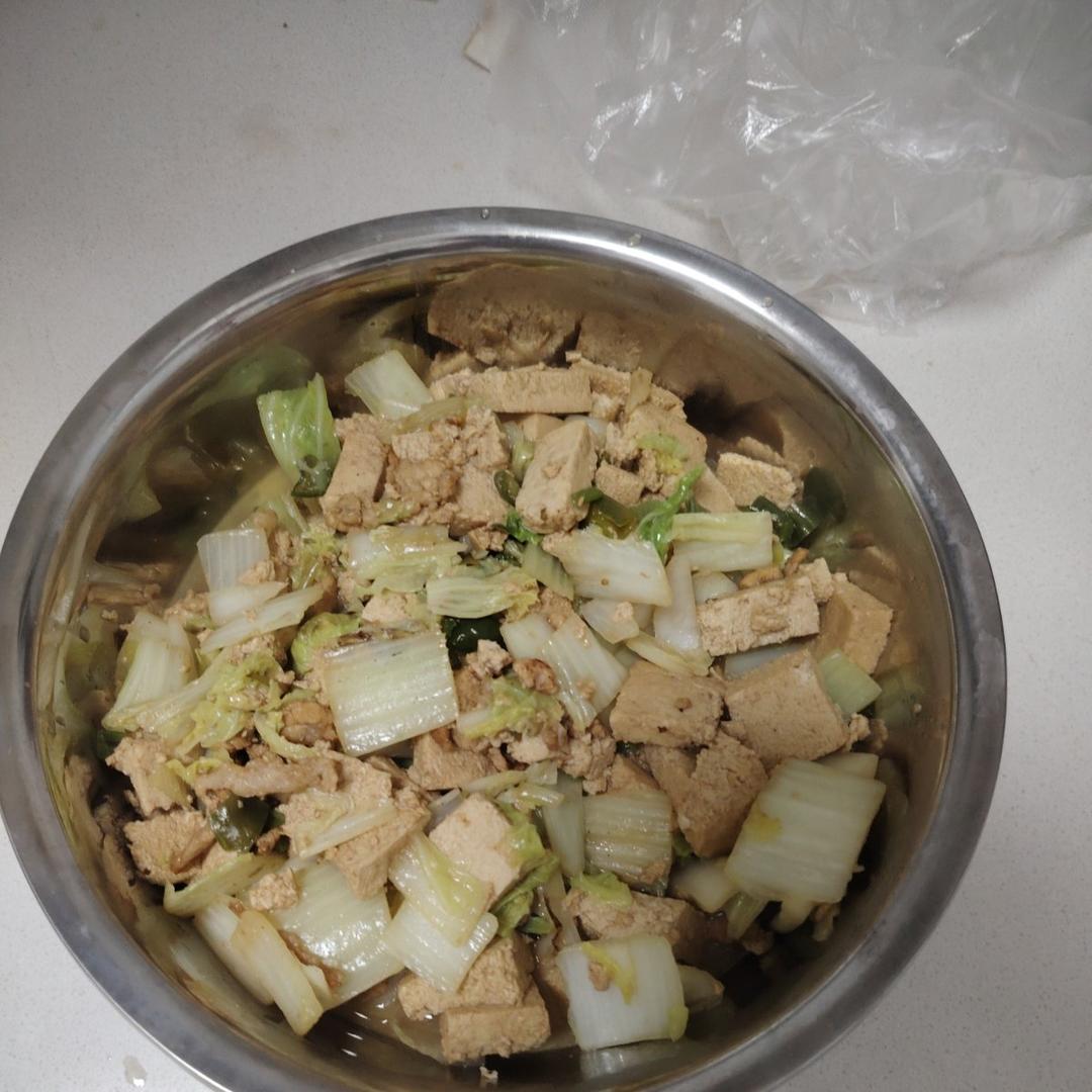 白菜冻豆腐炖粉条
