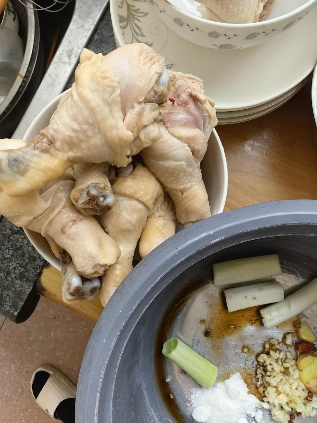 电饭锅版炖鸡腿