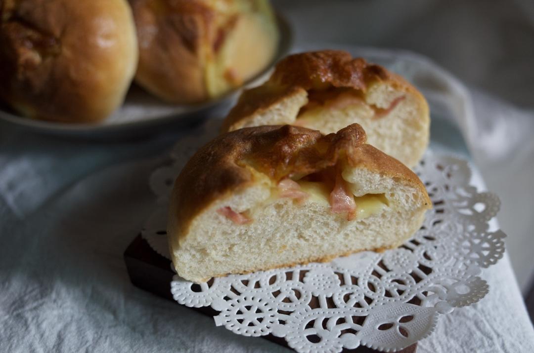 全麦芝士熔岩面包