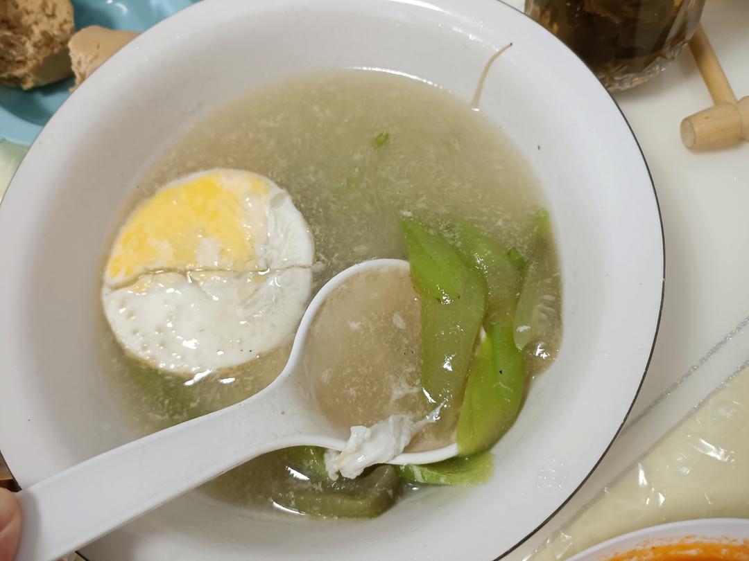 鲜掉眉❗️❗️好喝到哭的丝瓜煎蛋汤