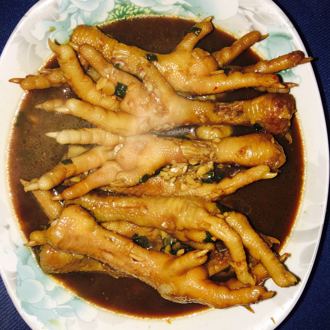 秘制红烧鸡爪