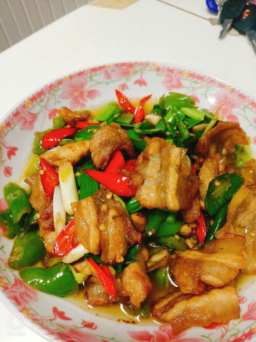 厨师长教你：“自贡小炒肉”的正宗做法，农家味十足