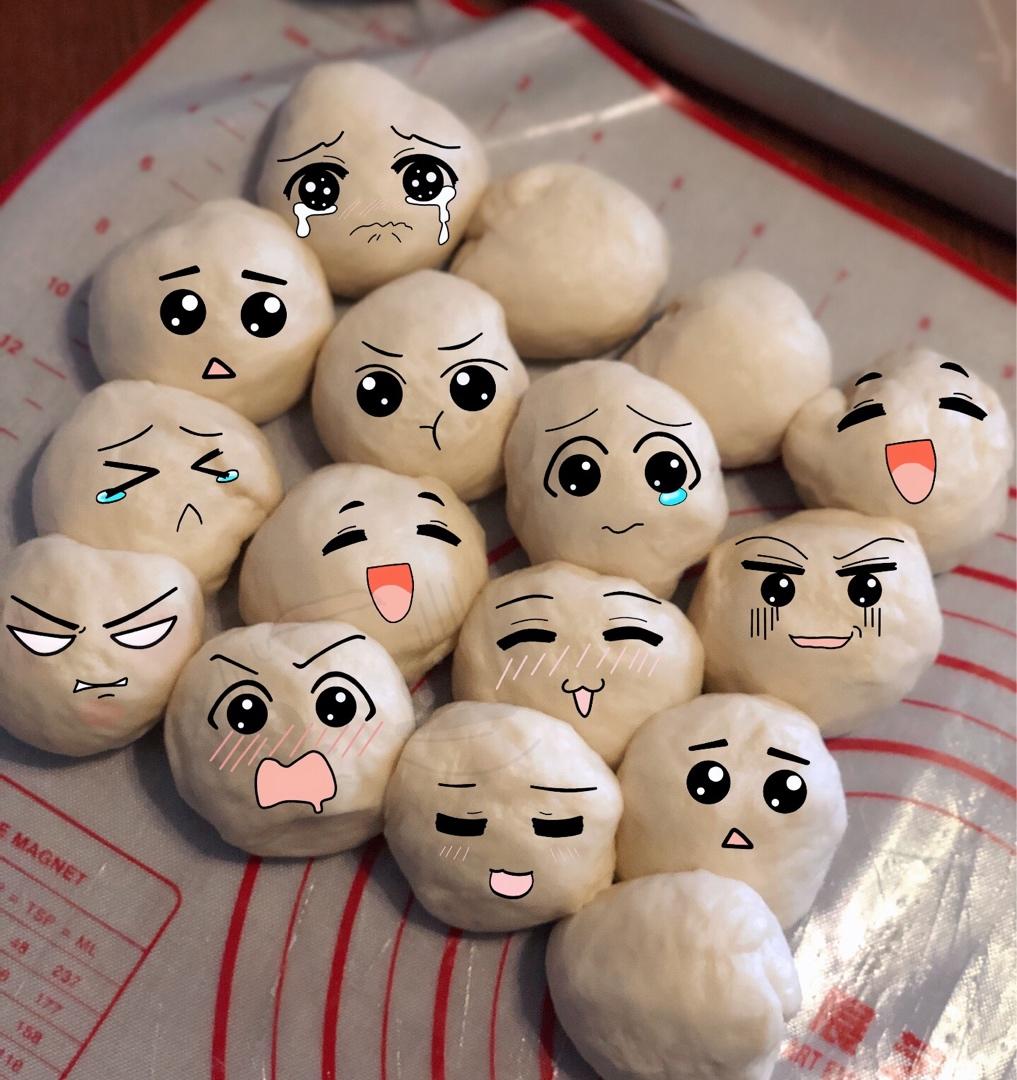 又香又软又拉丝，咬一口奶香十足！超治愈的淡奶油波兰种小餐包