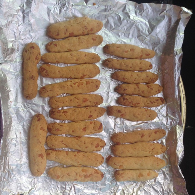 粒粒切达奶酪饼干