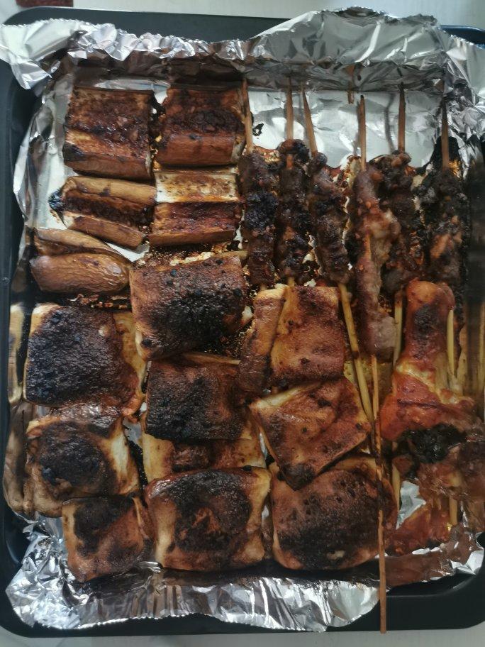 自制烤箱版烧烤，简单好吃过烧烤摊