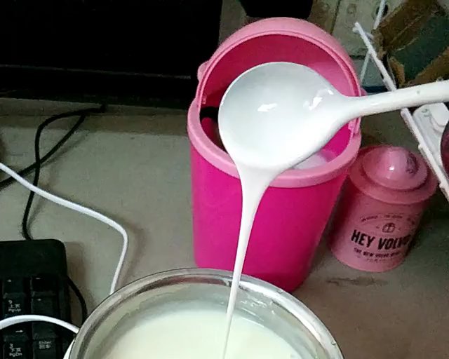 自制酸奶(酸奶机版)的做法