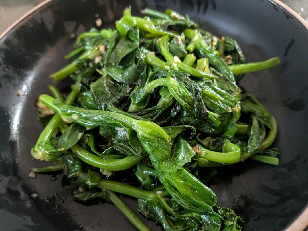 蒜蓉炒荷兰豆苗