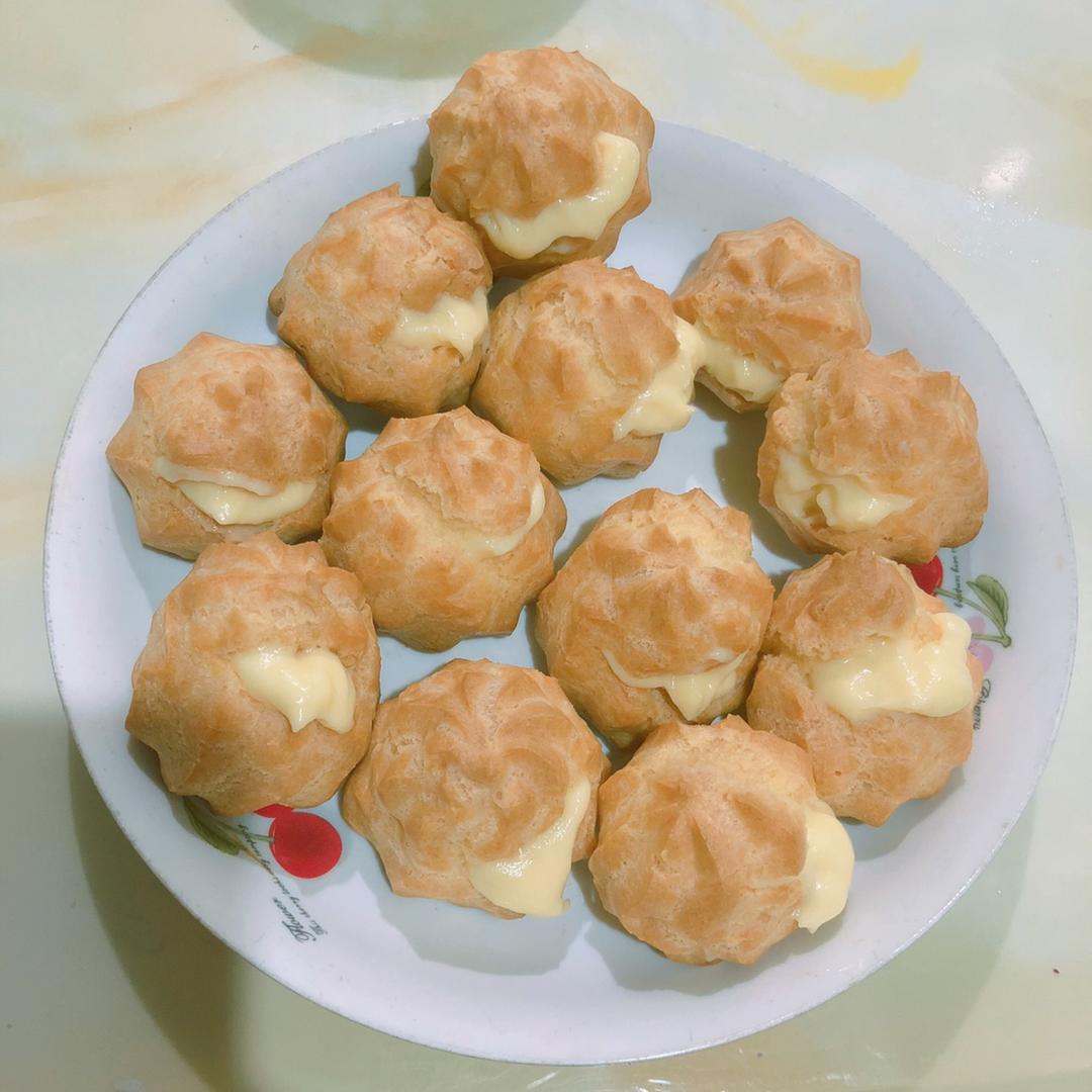 卡仕达奶油泡芙