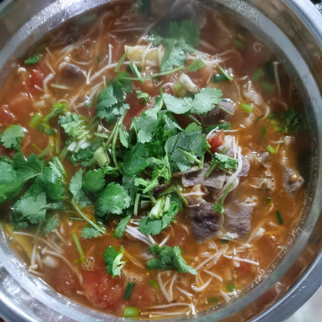 番茄肥牛金针菇
