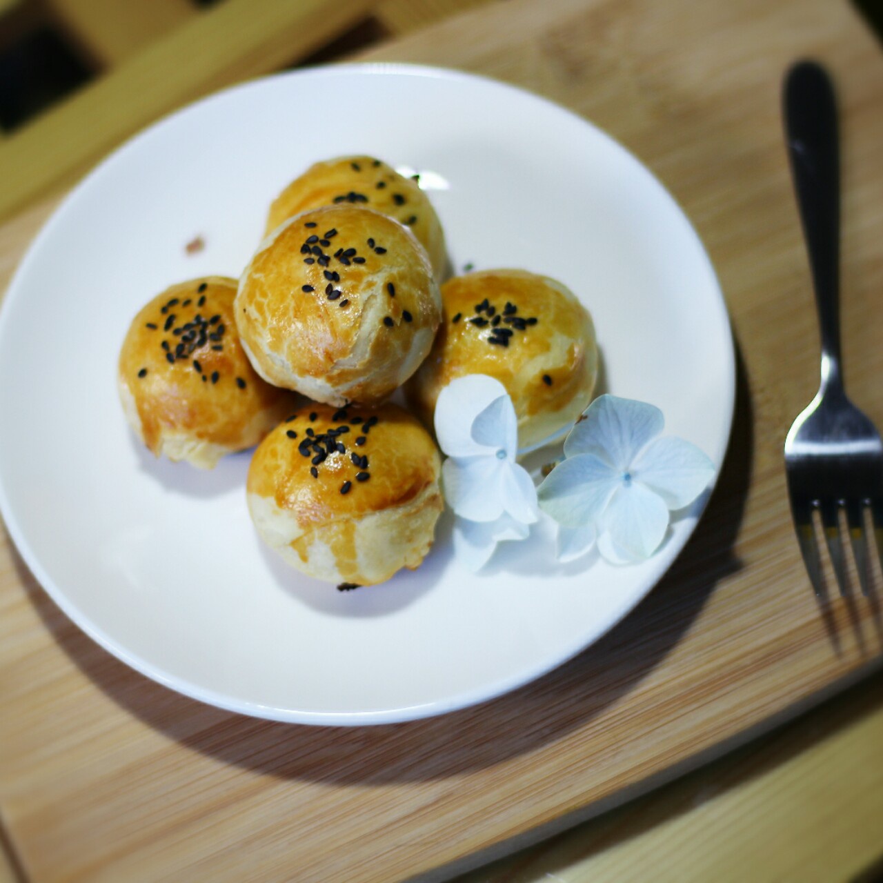 豆沙蛋黄酥