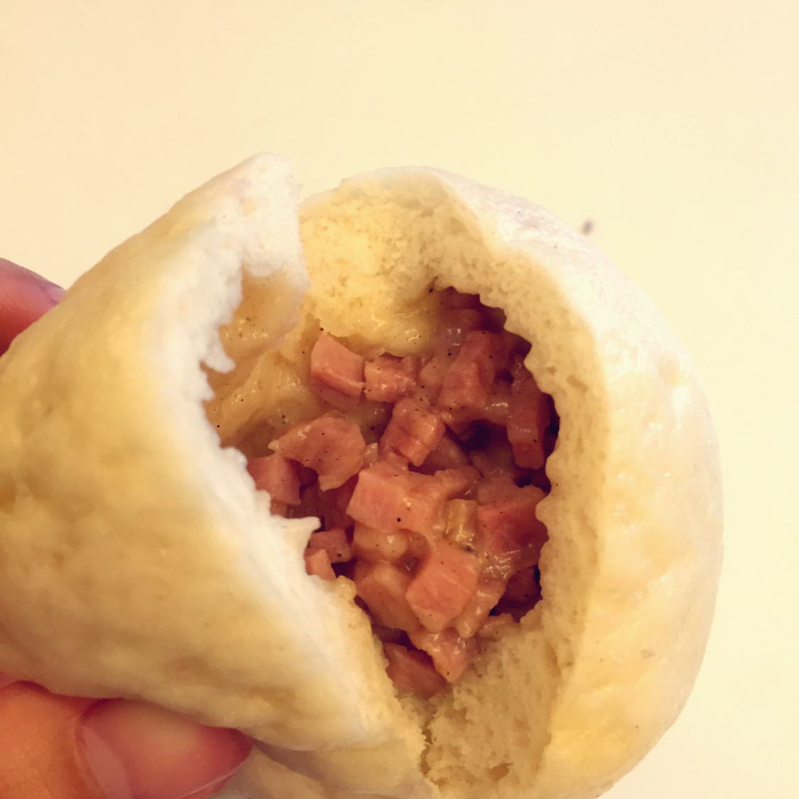 超级好吃的烟肉芝士大包