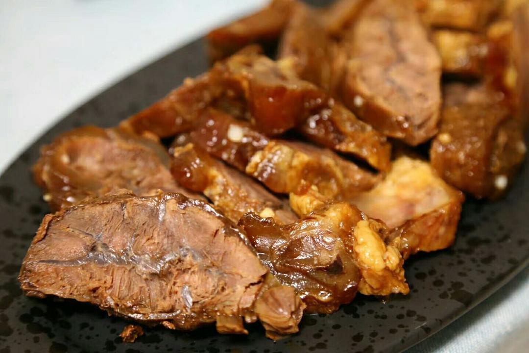卤牛肉