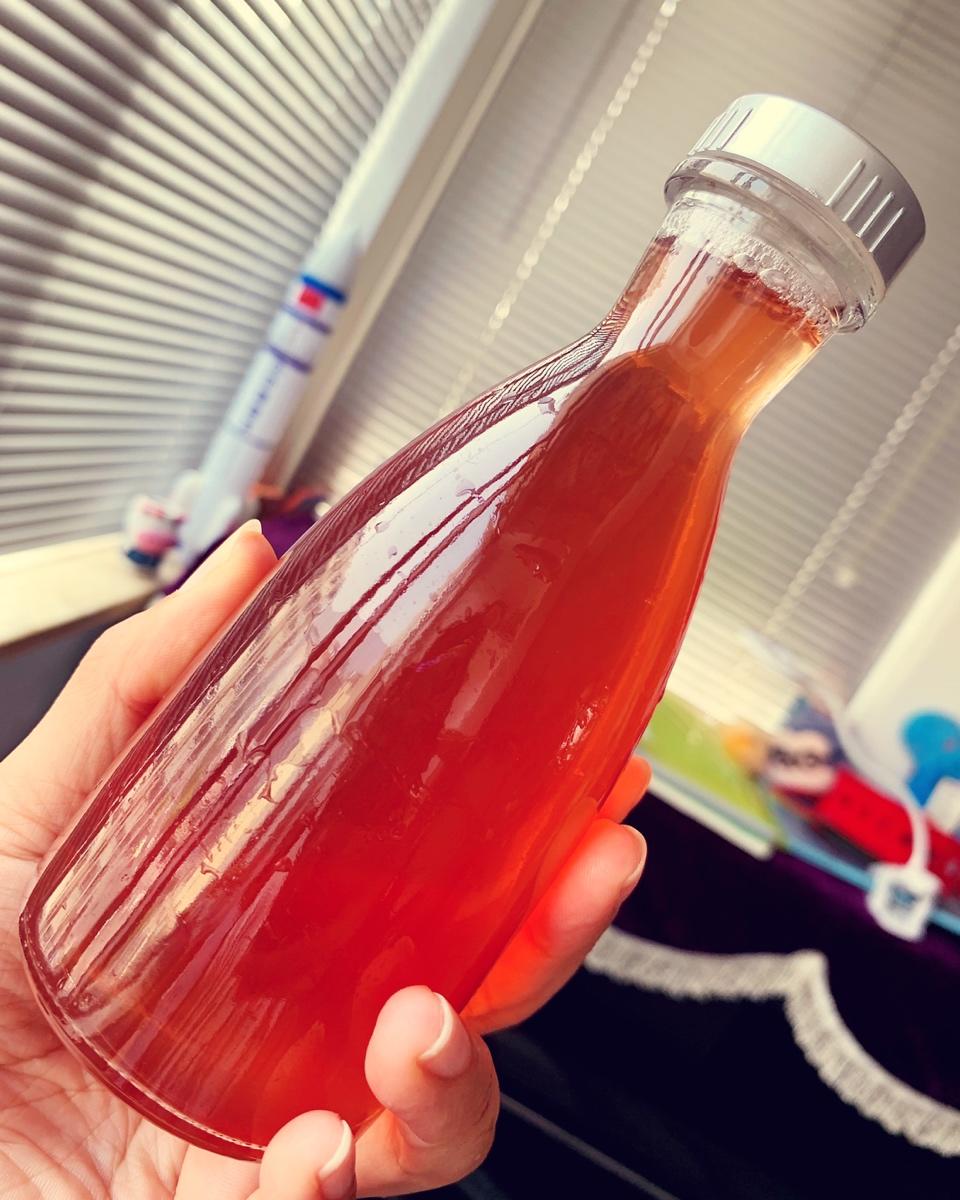 古法熬制酸梅汤（此方几乎无中药味孩子非常喜欢喝）