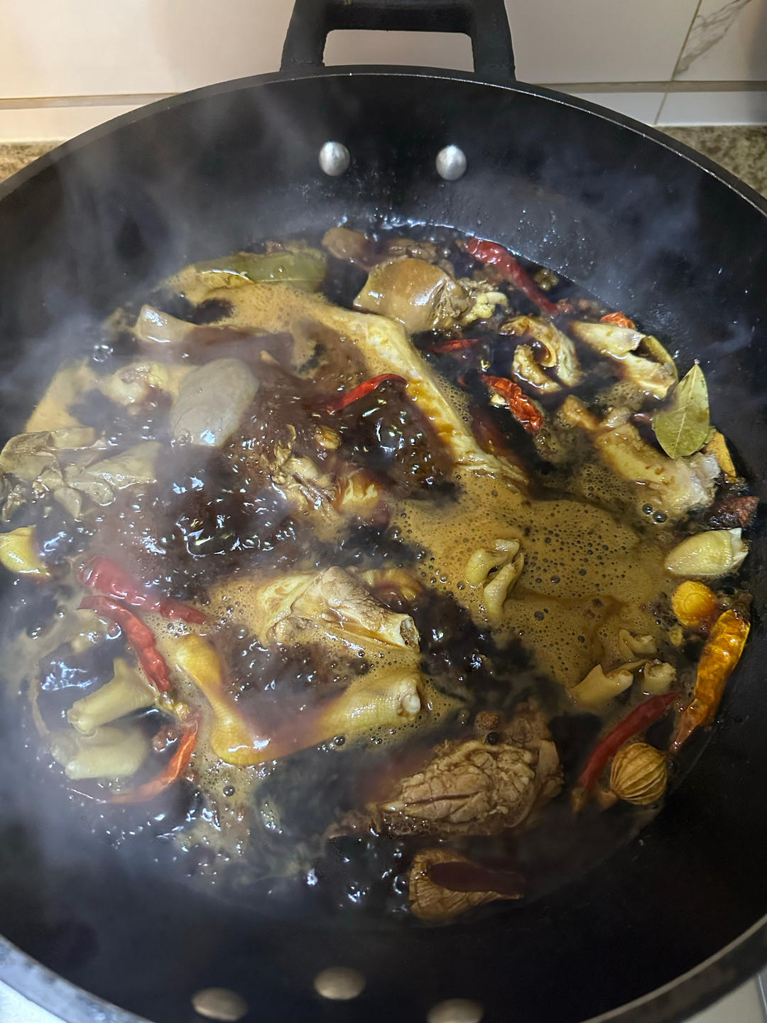 周黑鸭就是这个味儿~~卤鸭舌•鸭翅•鸭脖•鸭肠