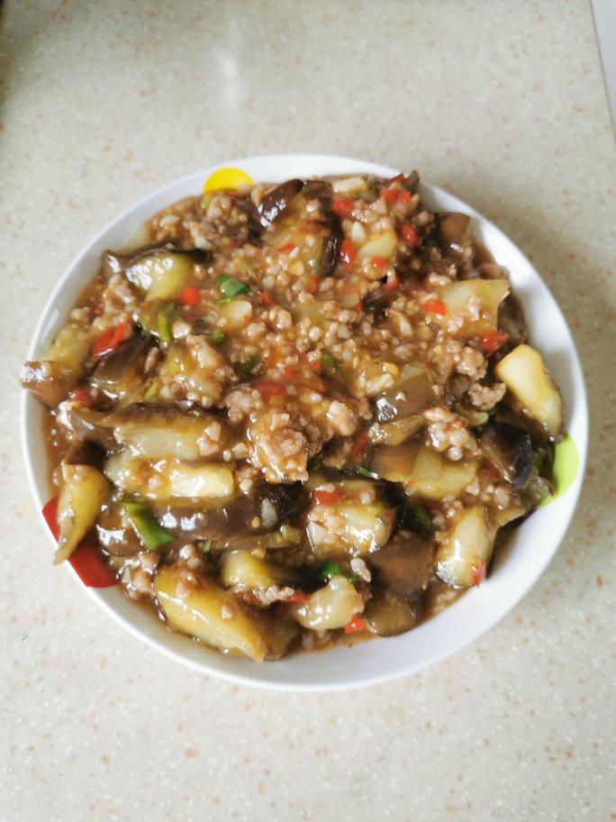 厨师长教你：“少油型鱼香茄子”的做法快收藏了