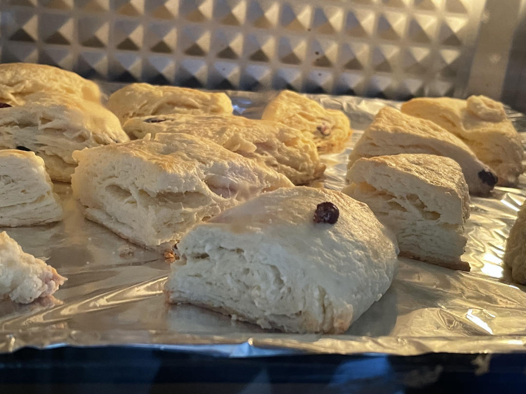 完美裂纹～百分百成功的超好吃奶香司康（禁止搬运）