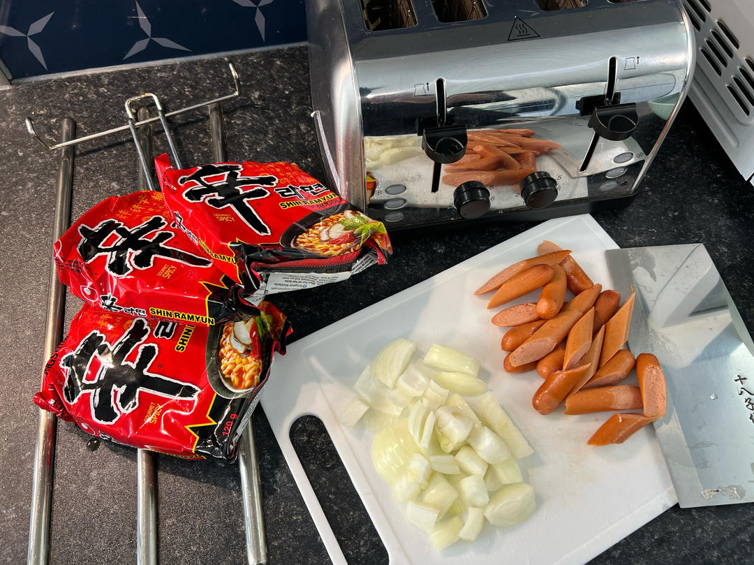 一碗很赞的辛拉面