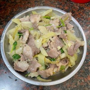 咸菜炒猪肉的做法 步骤9