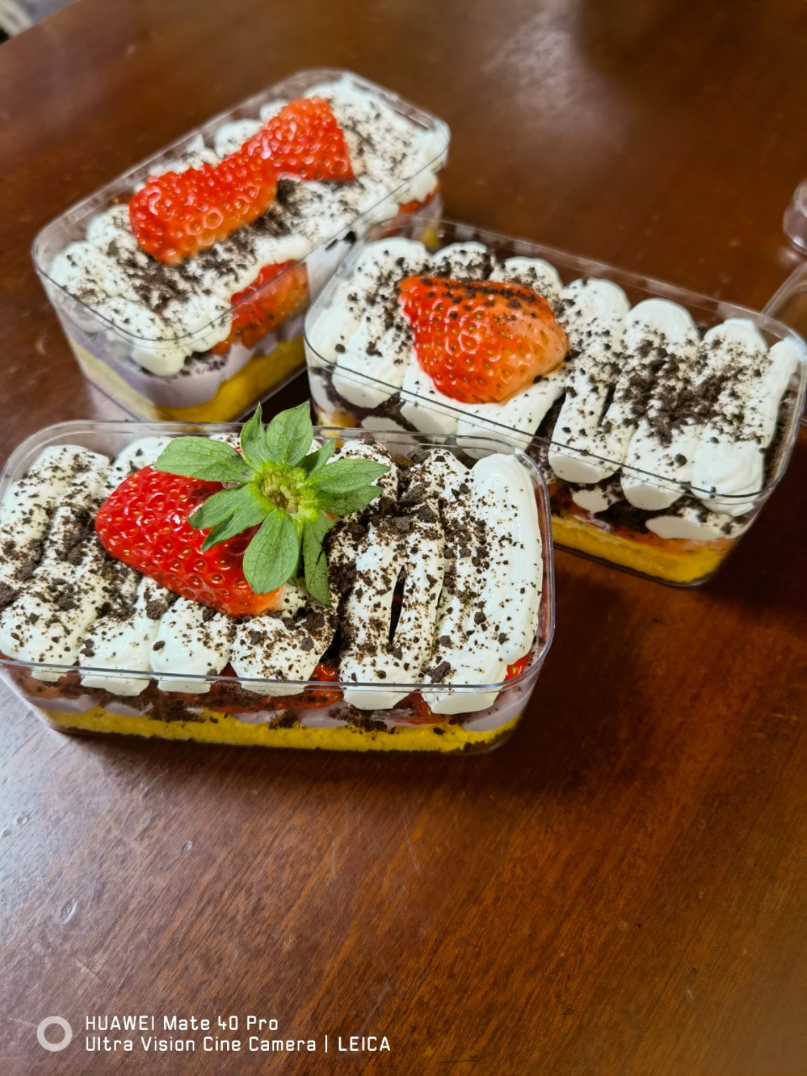 草莓盒子蛋糕Strawberry Cake Dessert
