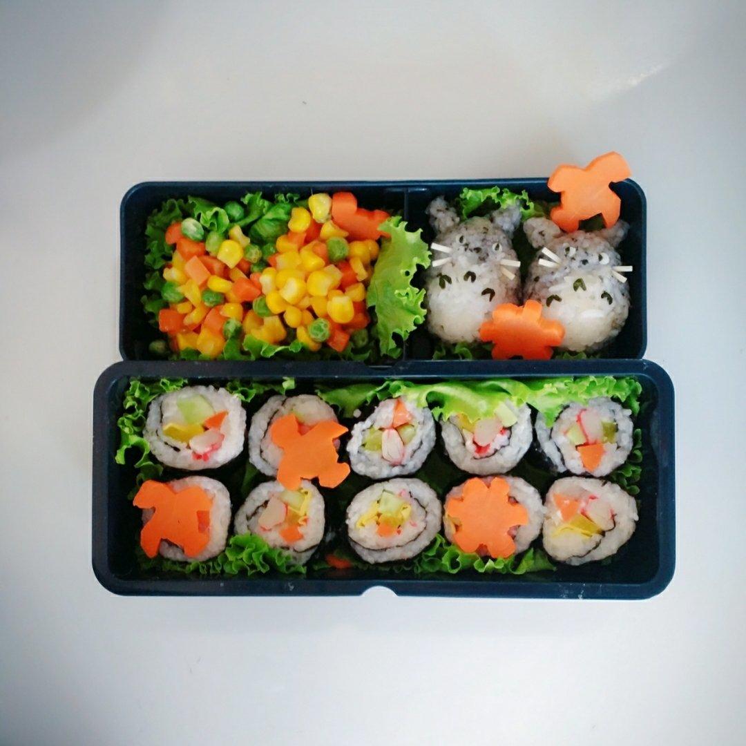 紫菜卷寿司