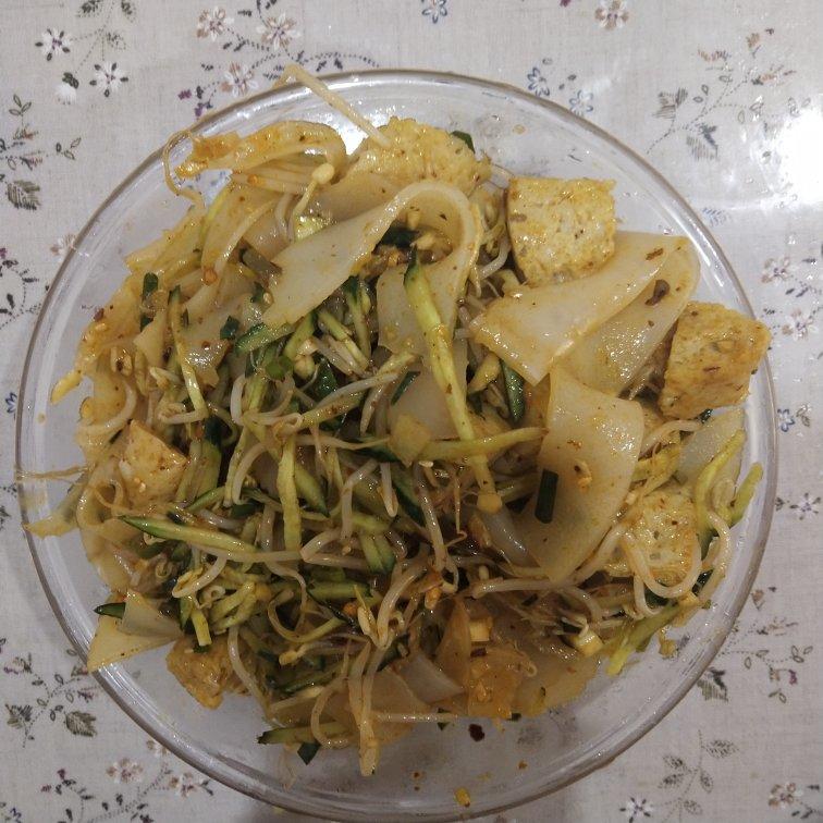 凉皮-家庭自制（告诉你自己做更劲道的秘诀）