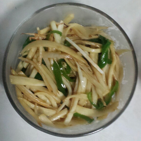 素炒茭白