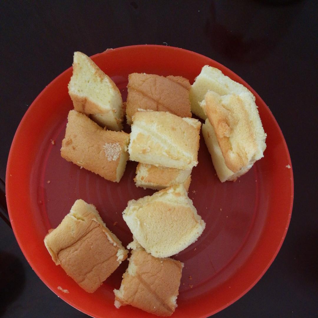 烫面戚风蛋糕卷，平凡，不平淡。