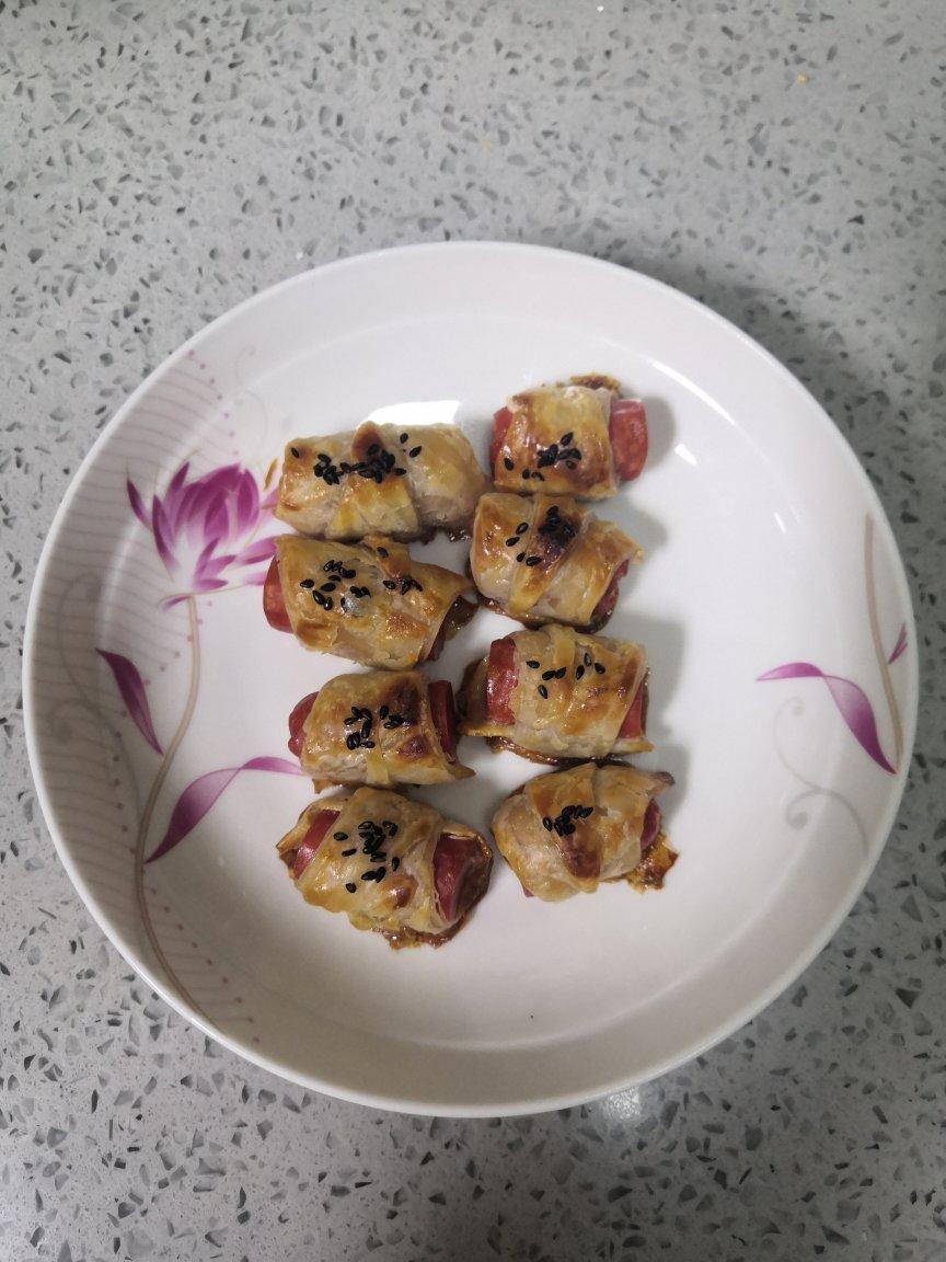 香酥香肠卷