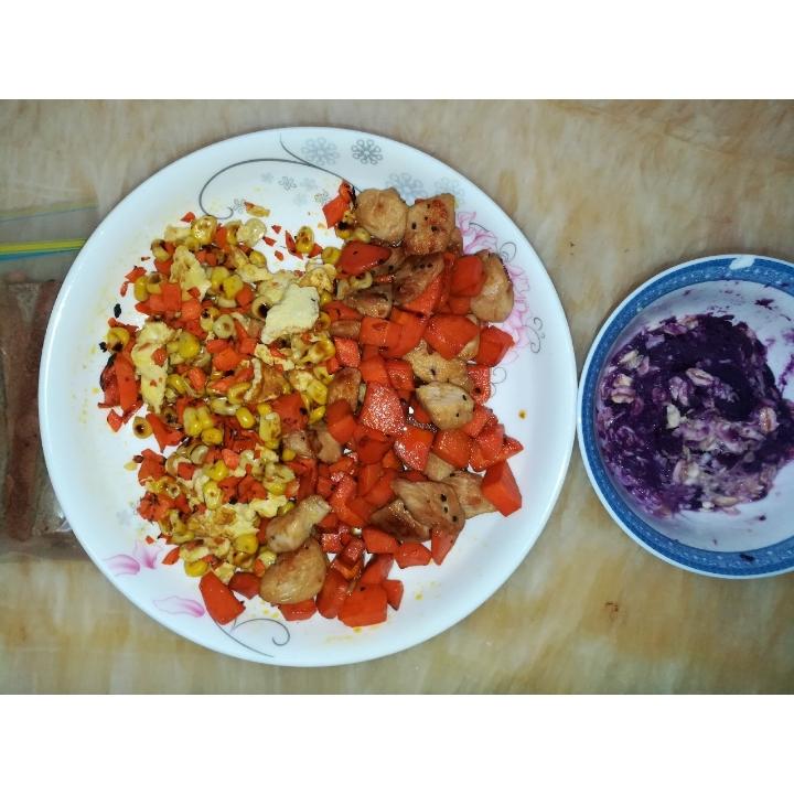 胡萝卜黄瓜鸡胸肉