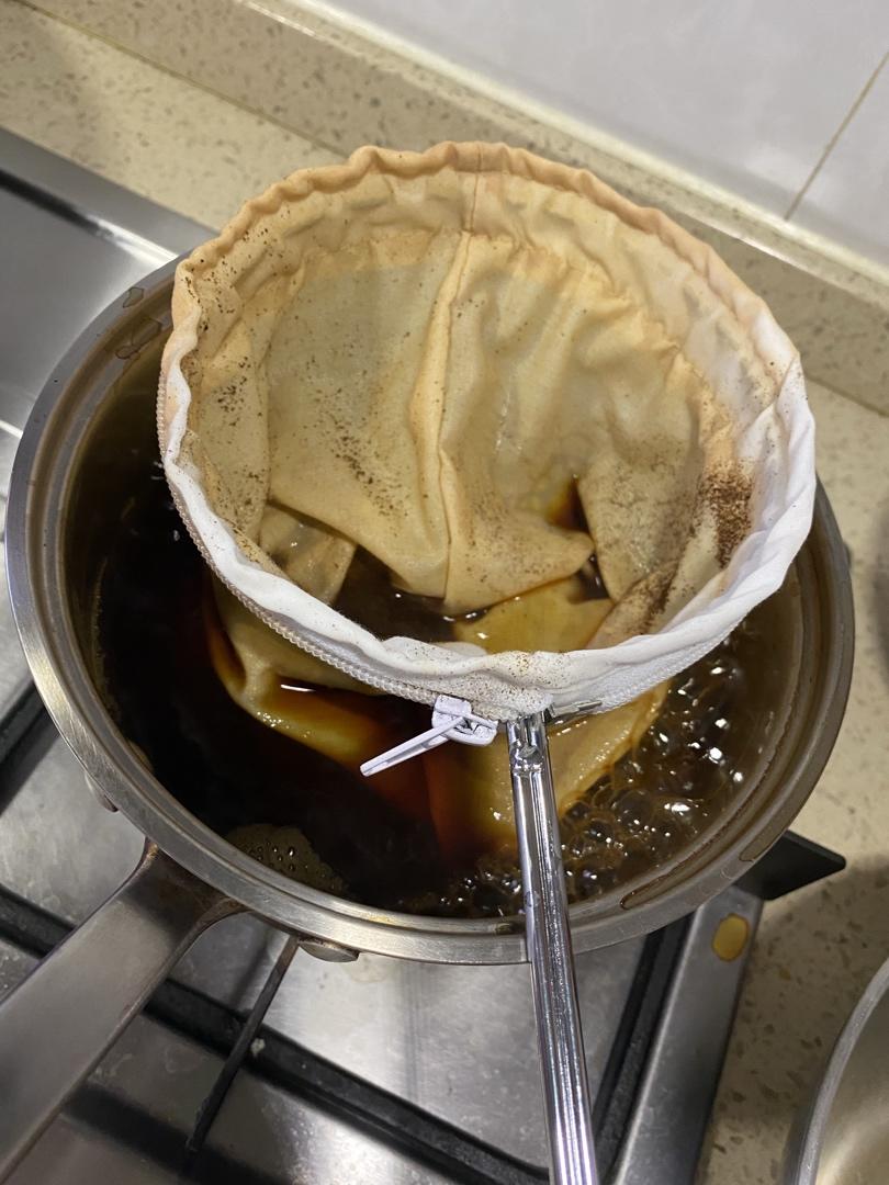 正宗港式丝袜奶茶-史上最强最详细的食谱！新增拉茶视频😍奶香茶靓！