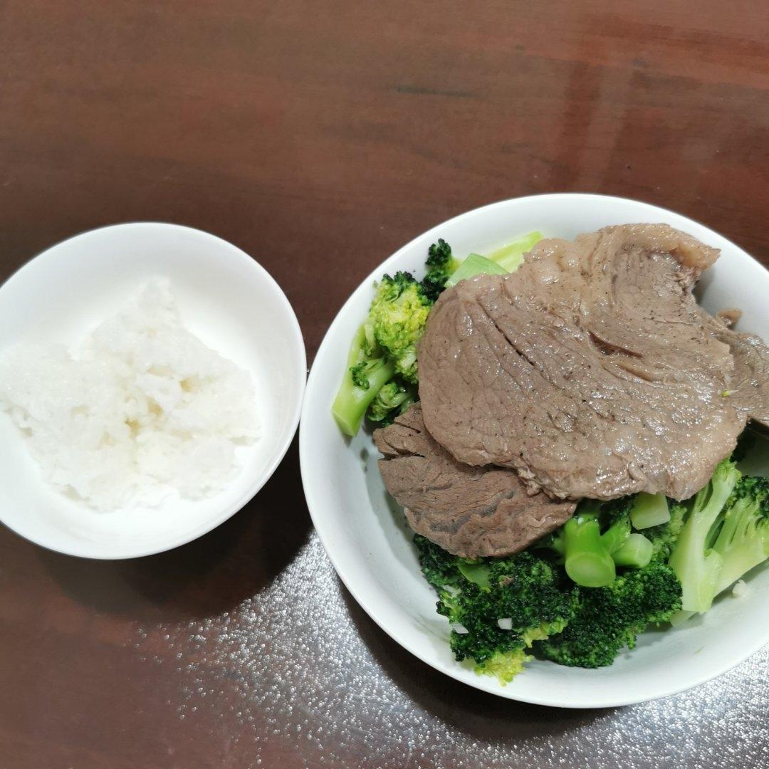 蒜蓉炒西兰花