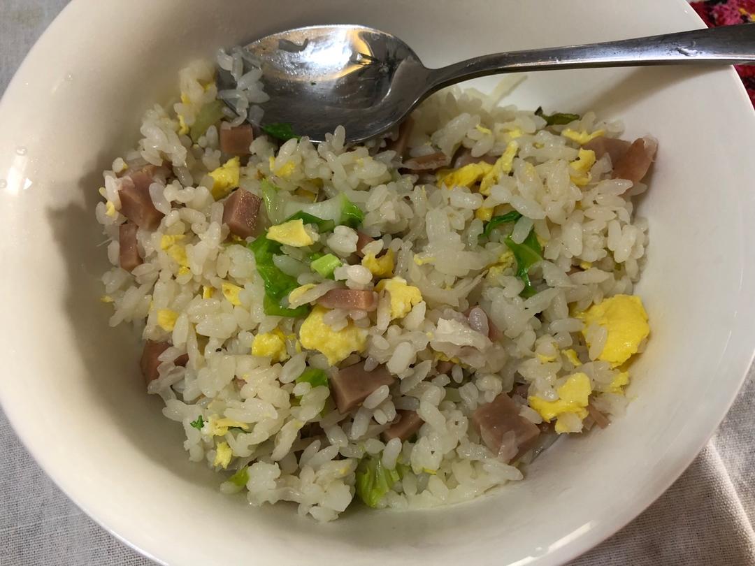 白萝卜炒饭